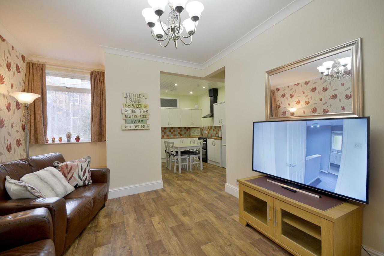 Spacious Modern Ground Floor Apartment, For Up To 6 Guests Apartment *